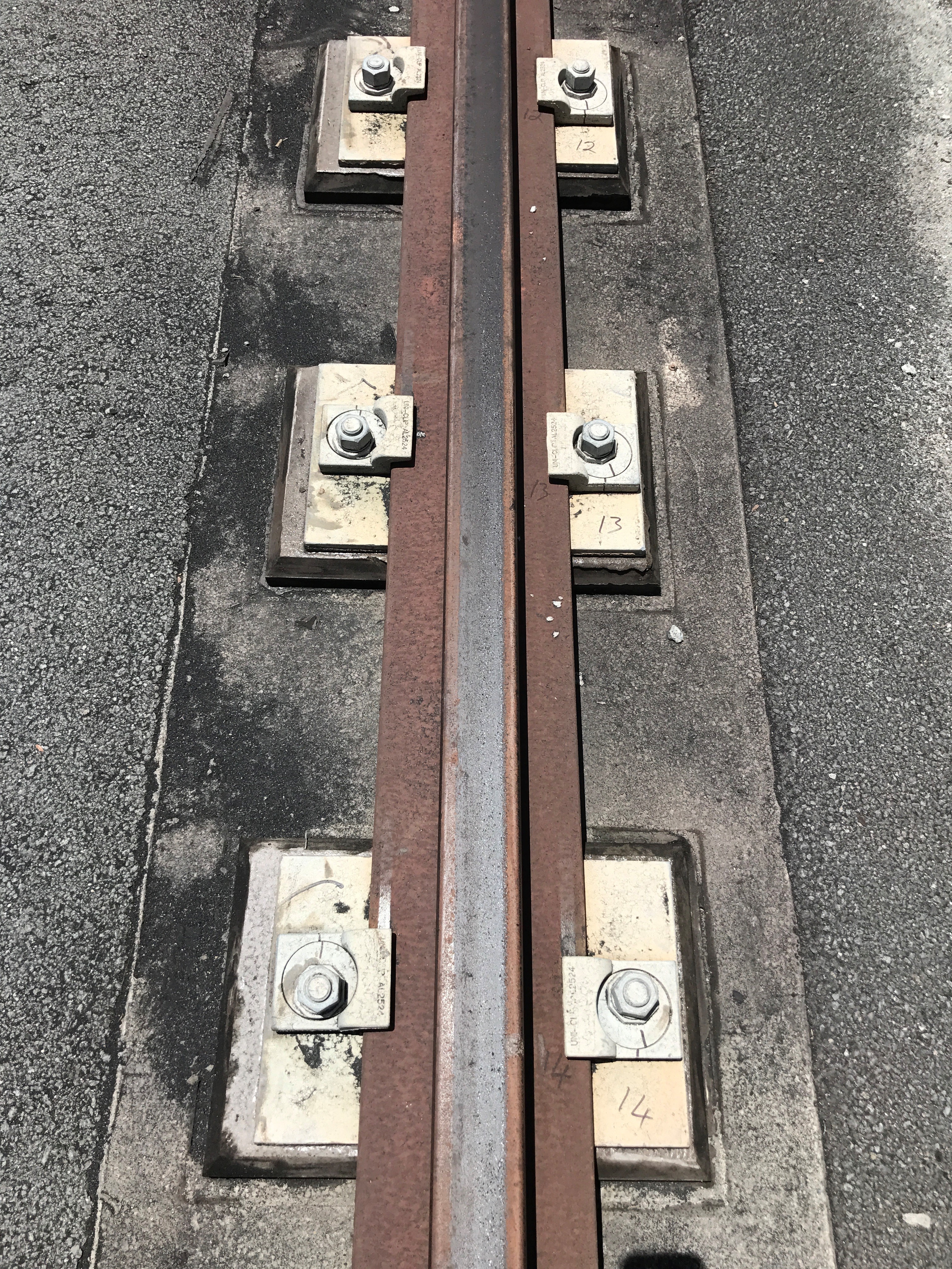 Crane Rail - Individual Sole Plates